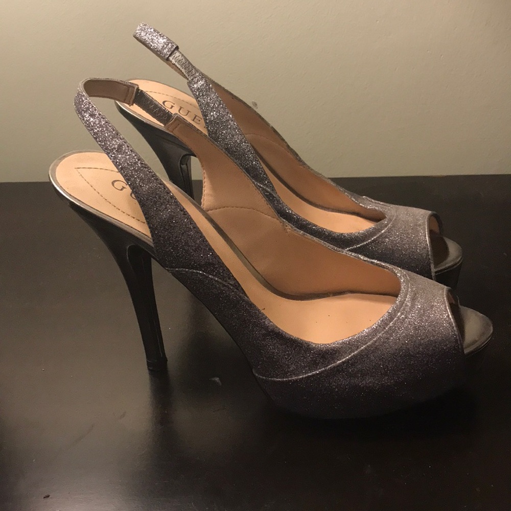Guess Glitter Pumps